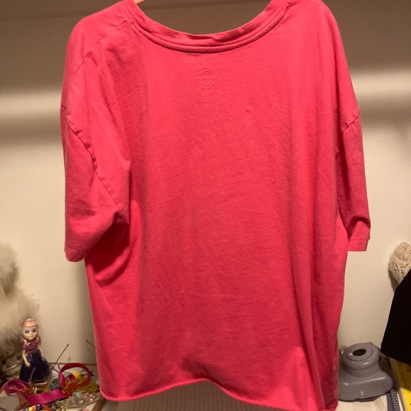 Yellowstone T-shirt - Picture 2 of 2